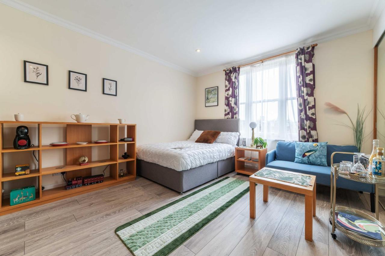 Elegant Art Deco Whole - 2mins To Hyde Park, 8mins To Bayswater, Nottinghill, Paddington Londen